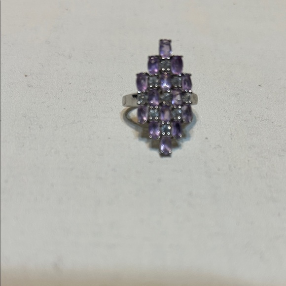 Lavish Amethyst Cluster Ring in Silver